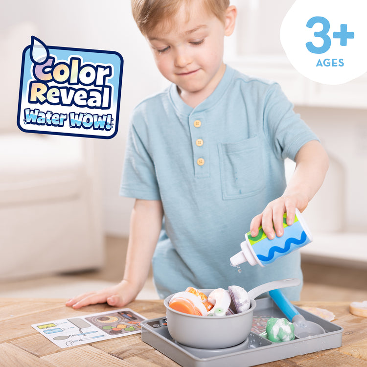 Simmer & Stir Stovetop Play Set with Water WOW! Color Reveal