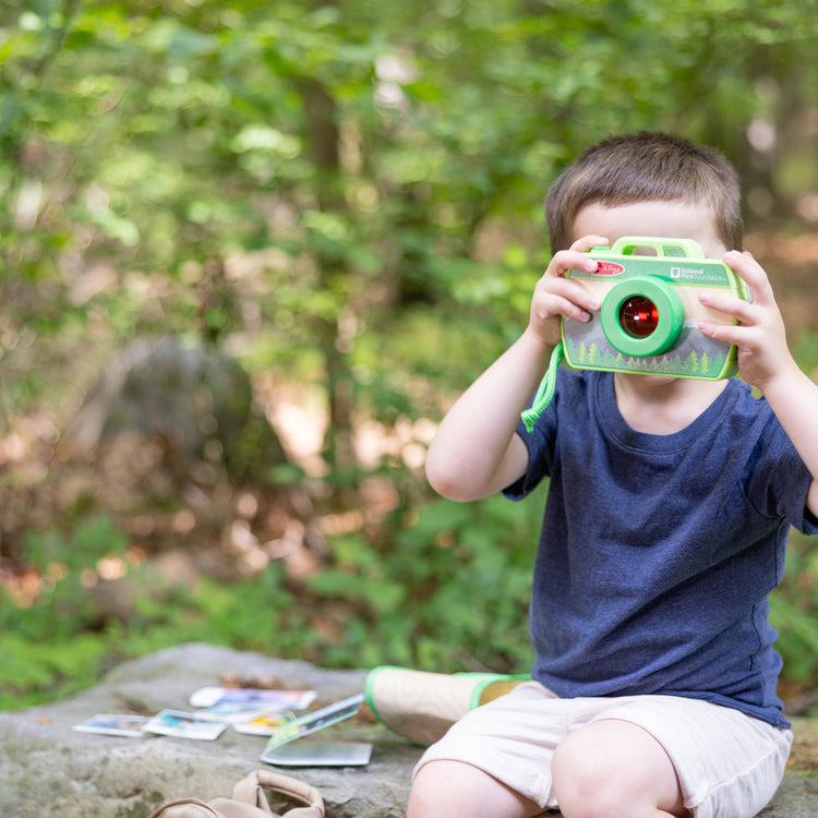 Melissa & Doug Plan a First Day Hike with National Park Foundation Toys blog post