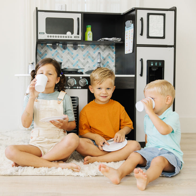 Melissa & Doug 5 Best Indoor Playdates