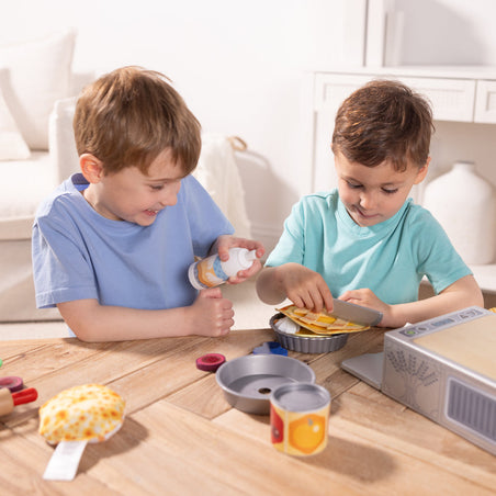 Toy Spotlight Make & Bake Pies Play Set blog post kids playing