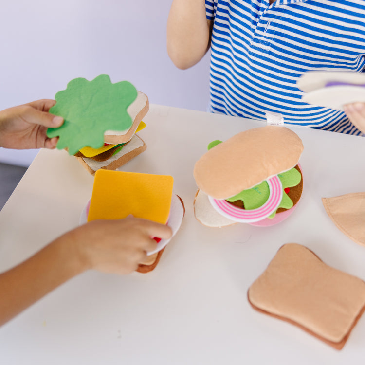 Felt Food Sandwich Play Set