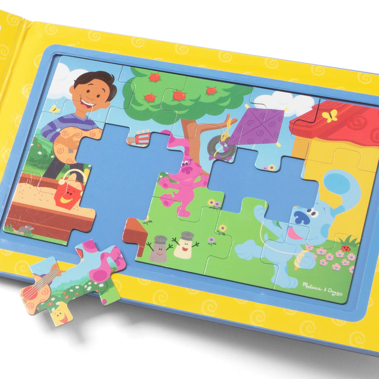  The Melissa & Doug Blue's Clues & You! Take-Along Magnetic Jigsaw Puzzles (2 15-Piece Puzzles)