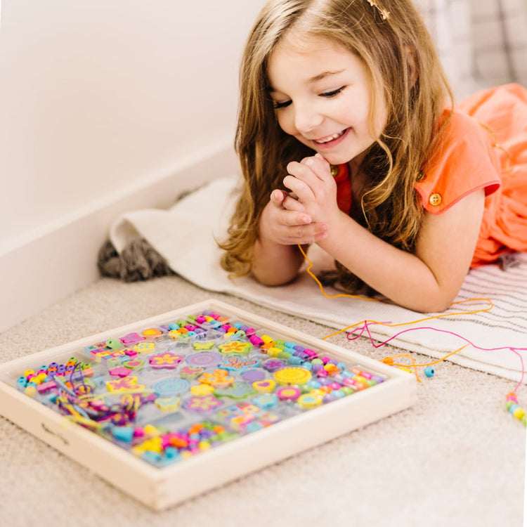 Melissa & Doug Created by Me! Bead Bouquet Deluxe Wooden Bead Set With 220+ Beads for Jewelry-Making