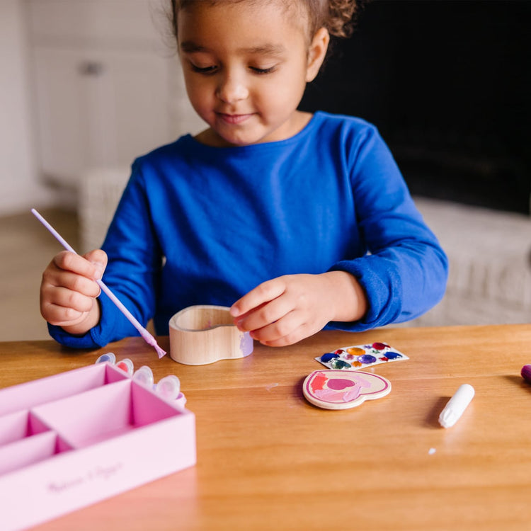 The front of the box for the Melissa & Doug Decorate-Your-Own Wooden Heart Box Craft Kit